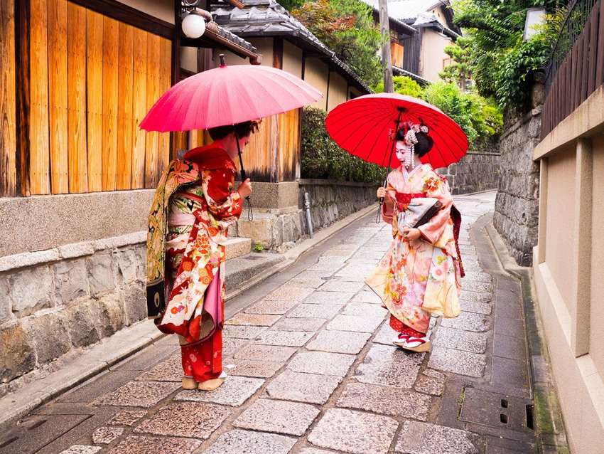 Geisha in Kyoto<br>